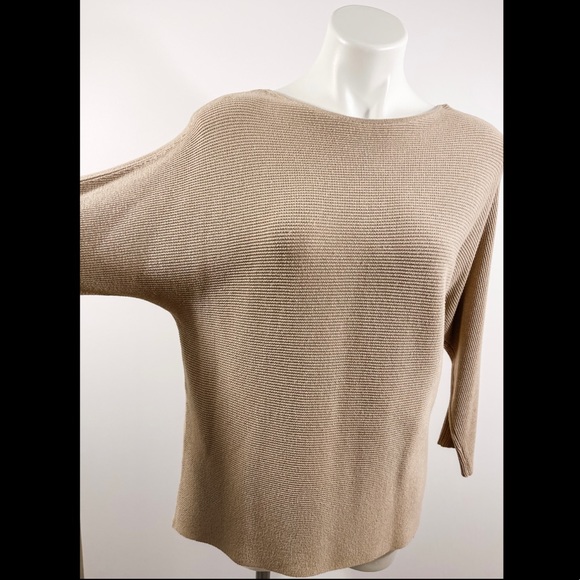 H&M Sweater - Picture 2 of 3